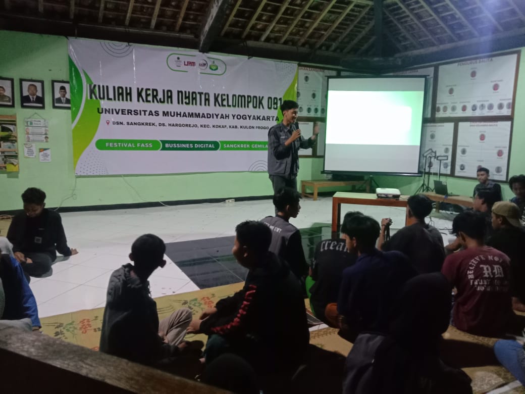 KKN UMY Adakan Workshop Bisnis Lokal di Balai Padukuhan Sangkrek